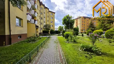 2-pokojowe mieszkanie do remontu – ul. Romanowicza — Piaskówka