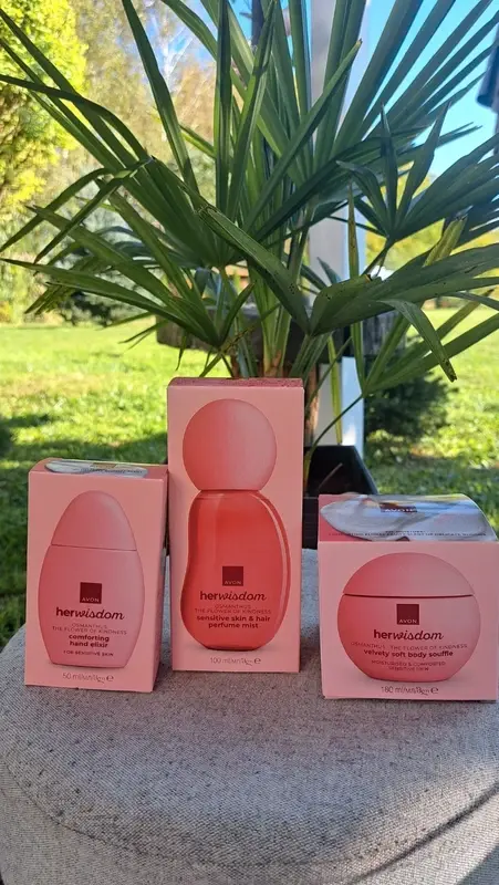 Avon Herwisdom Osmanthus - zestaw 3 el. — zdjęcie 3, Zdrowie i uroda, Mościce, Tarnów
