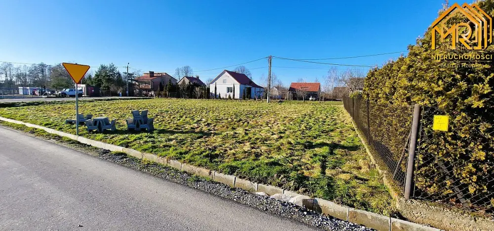 Budowlana działka w świetnej lokalizacji Pogórski — zdjęcie 4, Działka na sprzedaż, Pogórska Wola, gm. Skrzyszów