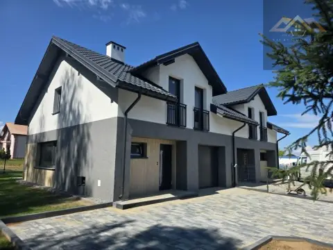 Dom Koszyce Małe 122 m2 z garażem — Koszyce Małe