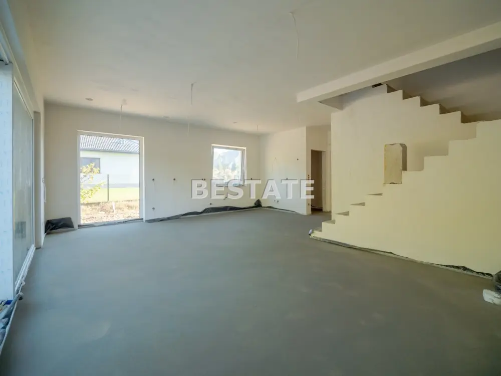 DOM na sprzedaż – Bliźniak z działką 900m² — zdjęcie 3, Dom na sprzedaż, Tarnowiec, Tarnów