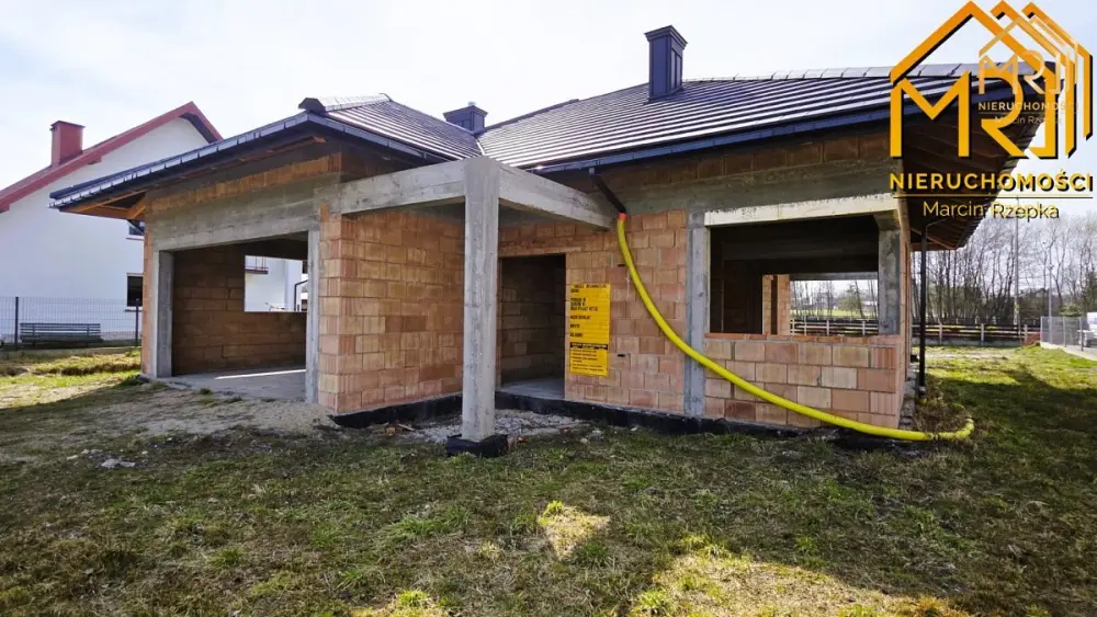 Dom w stanie surowym otwartym – Pogórska Wola — Dom na sprzedaż, Pogórska Wola, gm. Skrzyszów