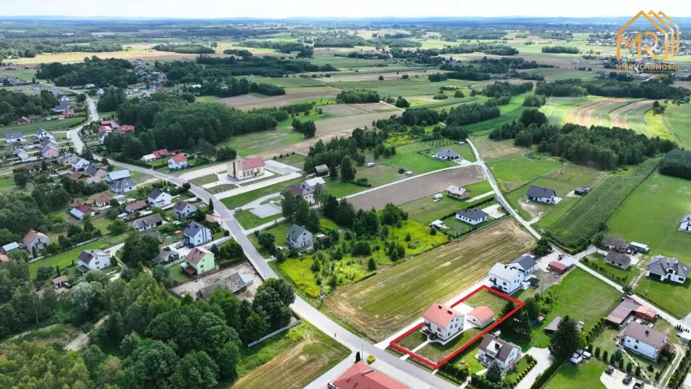 Dom w wysokim standardzie – centrum Laskówki Chorą — zdjęcie 2, Dom na sprzedaż, Laskówka Chorąska, gm. Dąbrowa Tarnowska