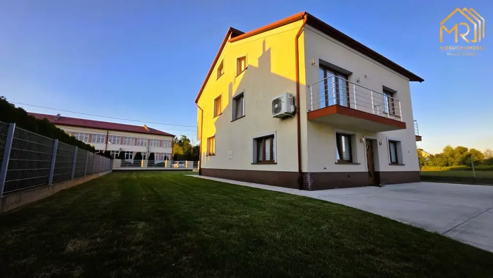 Dom w wysokim standardzie – centrum Laskówki Chorą — zdjęcie 8, Dom na sprzedaż, Laskówka Chorąska, gm. Dąbrowa Tarnowska