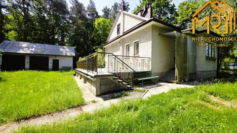 Dom z dużą działką w otulinie lasu – Machowa — Machowa