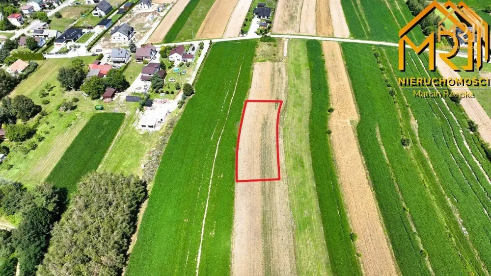Działka 8,49 ar z WZ – przy granicy z Bobrownikami — Działka na sprzedaż, Łęg Tarnowski, gm. Żabno
