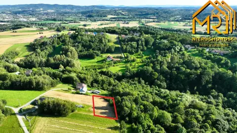 Działka budowlana z pięknym widokiem – Zabłędza k. — Tuchów