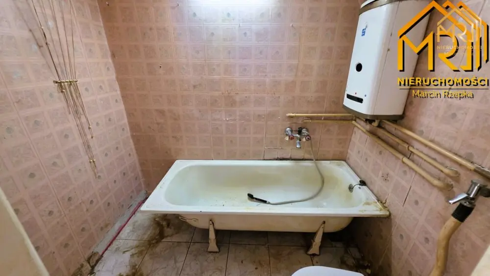 Kawalerka niespełna 20 m² do kapitalnego remontu — zdjęcie 7, Mieszkanie na sprzedaż, Grabówka, Tarnów