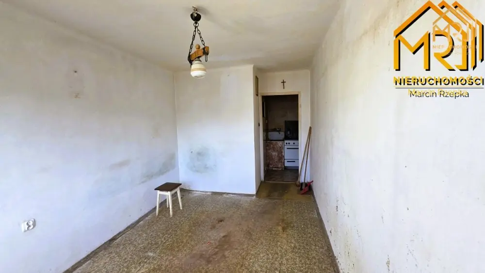 Kawalerka niespełna 20 m² do kapitalnego remontu — zdjęcie 2, Mieszkanie na sprzedaż, Grabówka, Tarnów