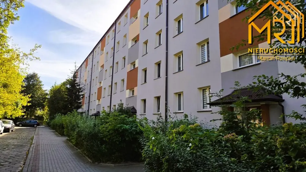 Kawalerka niespełna 20 m² do kapitalnego remontu — Mieszkanie na sprzedaż, Grabówka, Tarnów