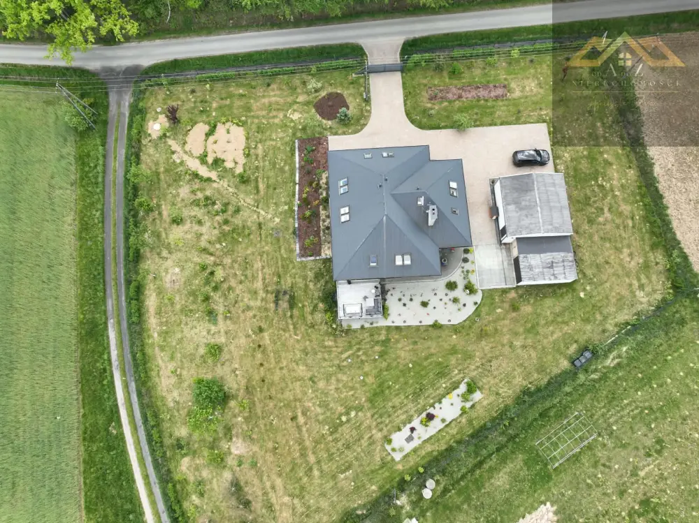 komfortowy dom malowniczo położony — zdjęcie 5, Dom na sprzedaż, Ryglice, Tarnów