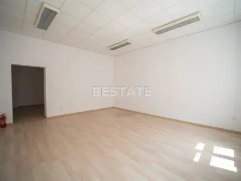 Lokal biurowy 106 m², Tarnów — Krakowska