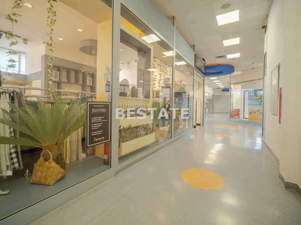 Lokal komercyjny 260 m² na wynajem – Centrum Handl — zdjęcie 5, Lokal użytkowy na wynajem, Cały Tarnów