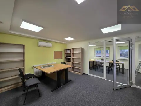 Lokal pod działalność biurową lub usługową w Tarnowie — Cały Tarnów