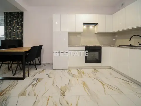 Mieszkanie 2-pokojowe 43 m², Tarnów — Zielone