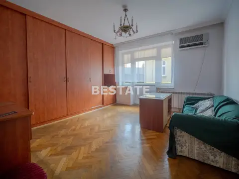 Mieszkanie 2-pokojowe 59 m², Tarnów — Starówka