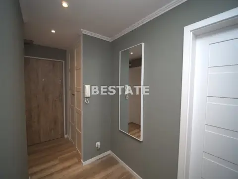 Mieszkanie 3-pokojowe 41 m², Tarnów — Starówka