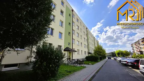 Mieszkanie 72 m² do remontu – os. Westerplatte, Dą — Dąbrowa Tarnowska