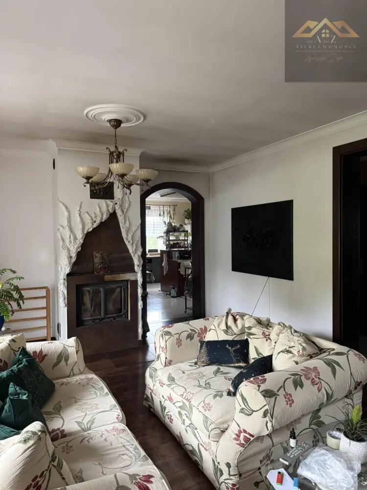 Na sprzedaż dom w Tuchowie o pow. 279,35 m2 — zdjęcie 10, Dom na sprzedaż, Tuchów, Tarnów