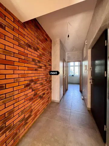 Po generalnym remoncie | 3 pokoje | 45 m² | 1 piętro — Starówka