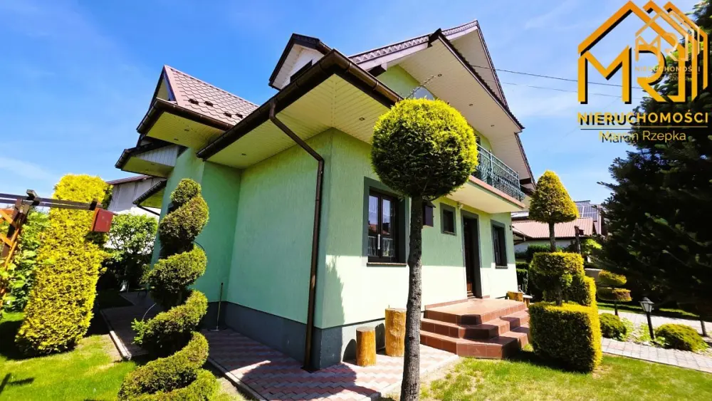 Przestronny dom z ogrodem – Dąbrowa Tarnowska — zdjęcie 2, Dom na sprzedaż, Dąbrowa Tarnowska, Tarnów