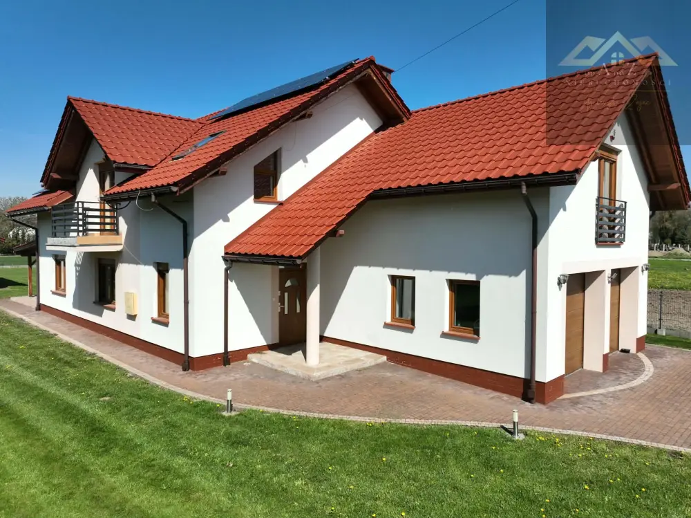 SOLIDNY DOM Z DUSZĄ KOMFORT NA LATA, NOWOCZESNE ROZWIĄZANIA, PRZEMYŚLANA PRZESTRZEŃ — Dom na sprzedaż, Wojnicz, Tarnów